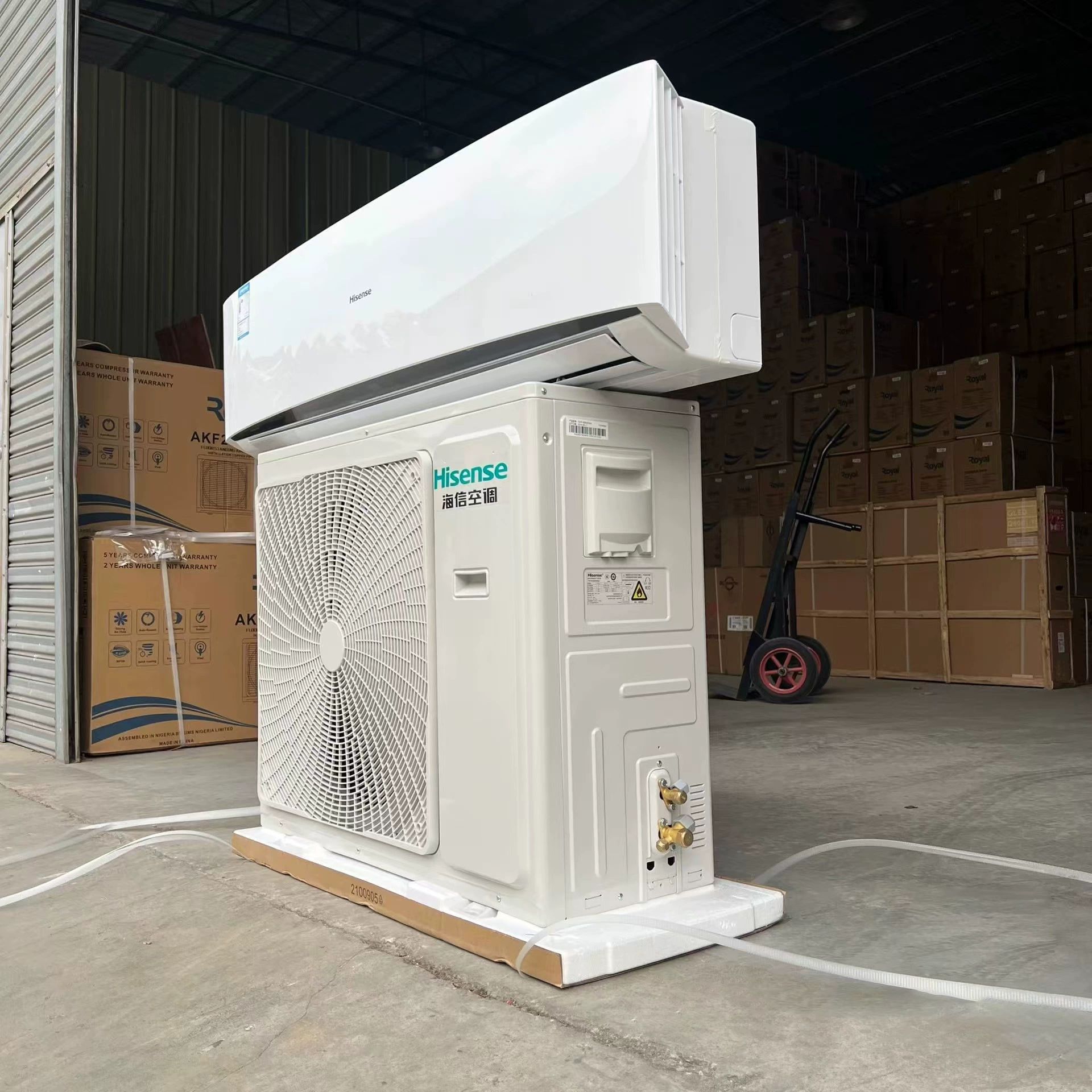 Инверторный кондиционер Hisense FKFR-120GW/B5EзEA