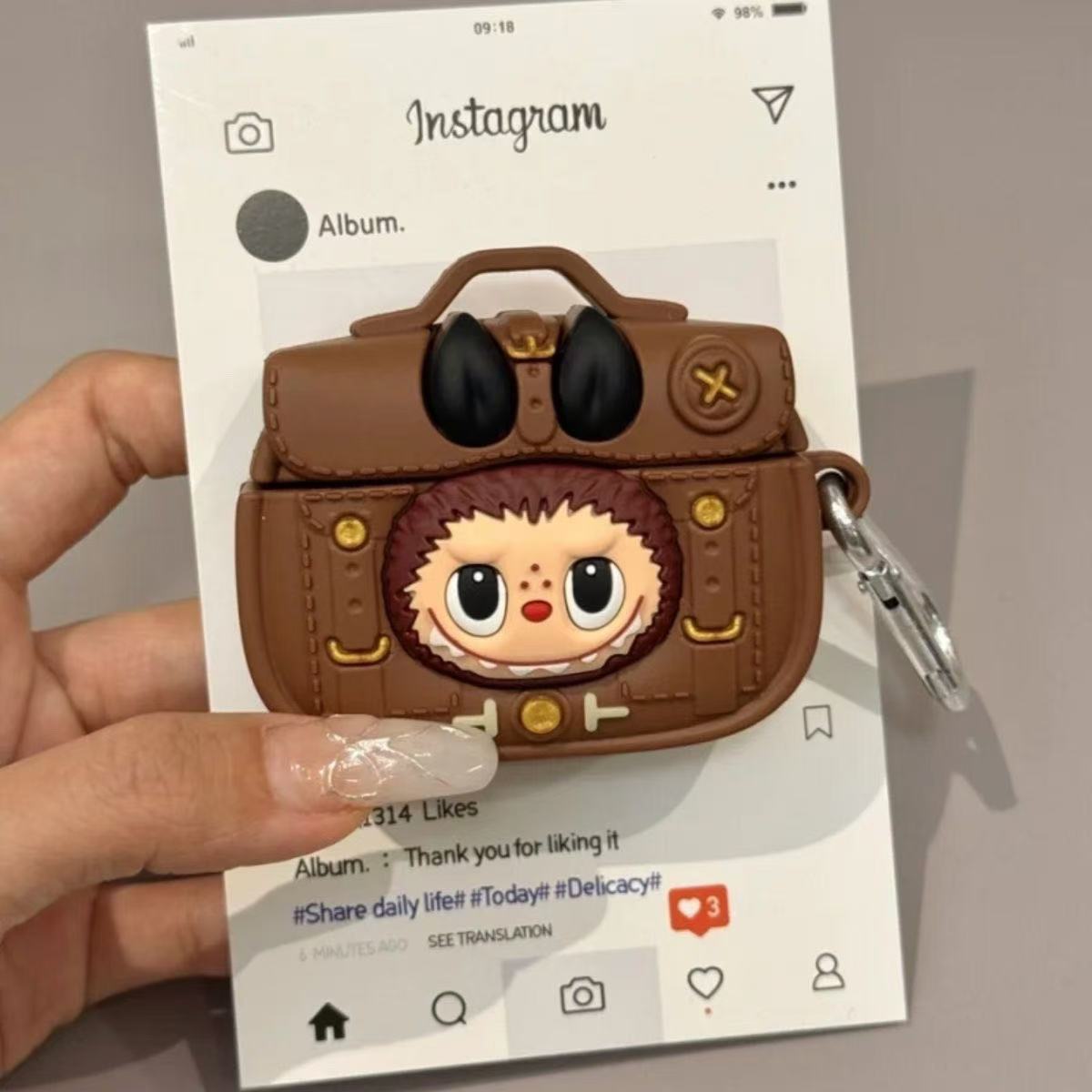 卡通拉布布包包适用airpods4代保护套二代3代pro2苹果蓝牙耳机壳
