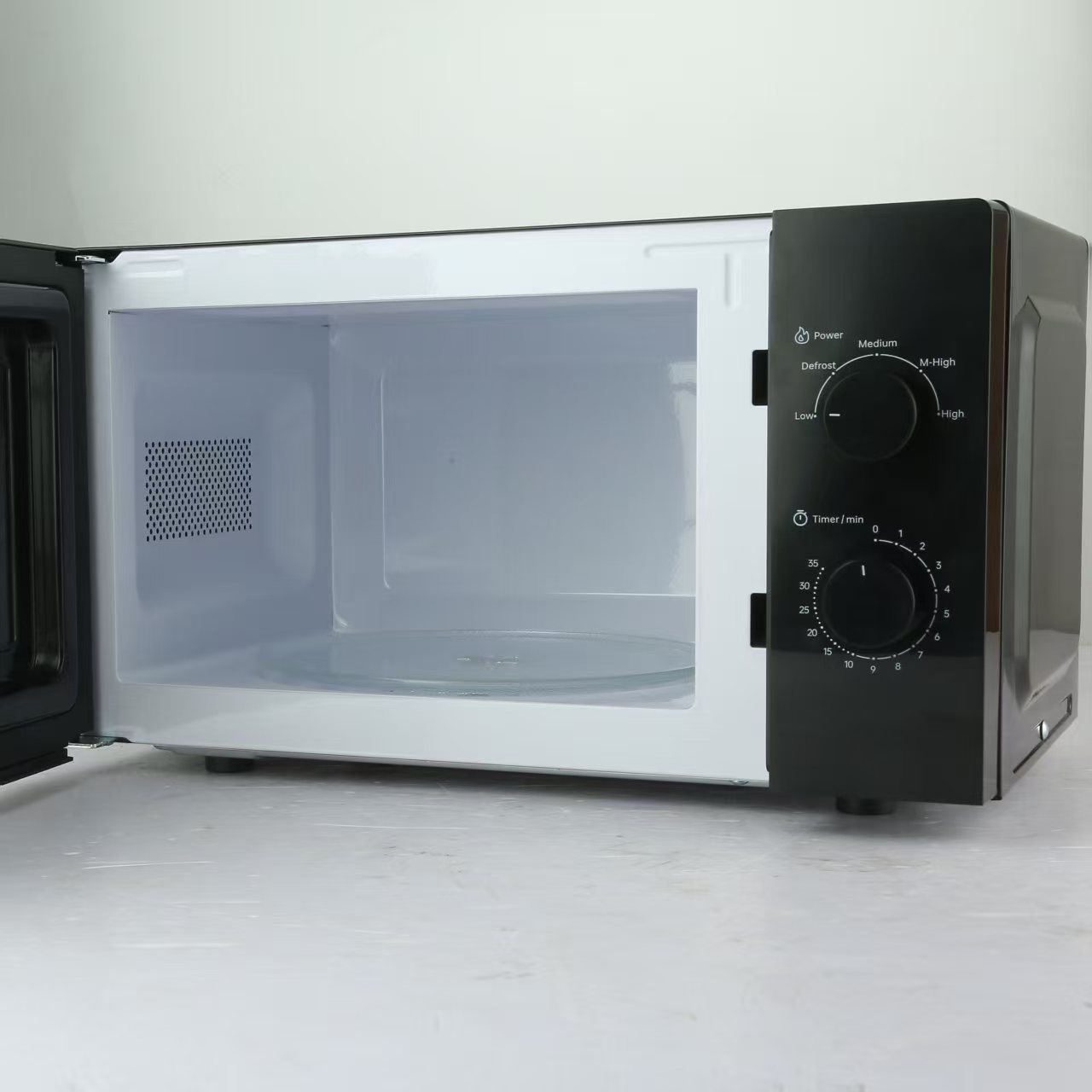 Микроволновая печь механическая D20MXP01-C60