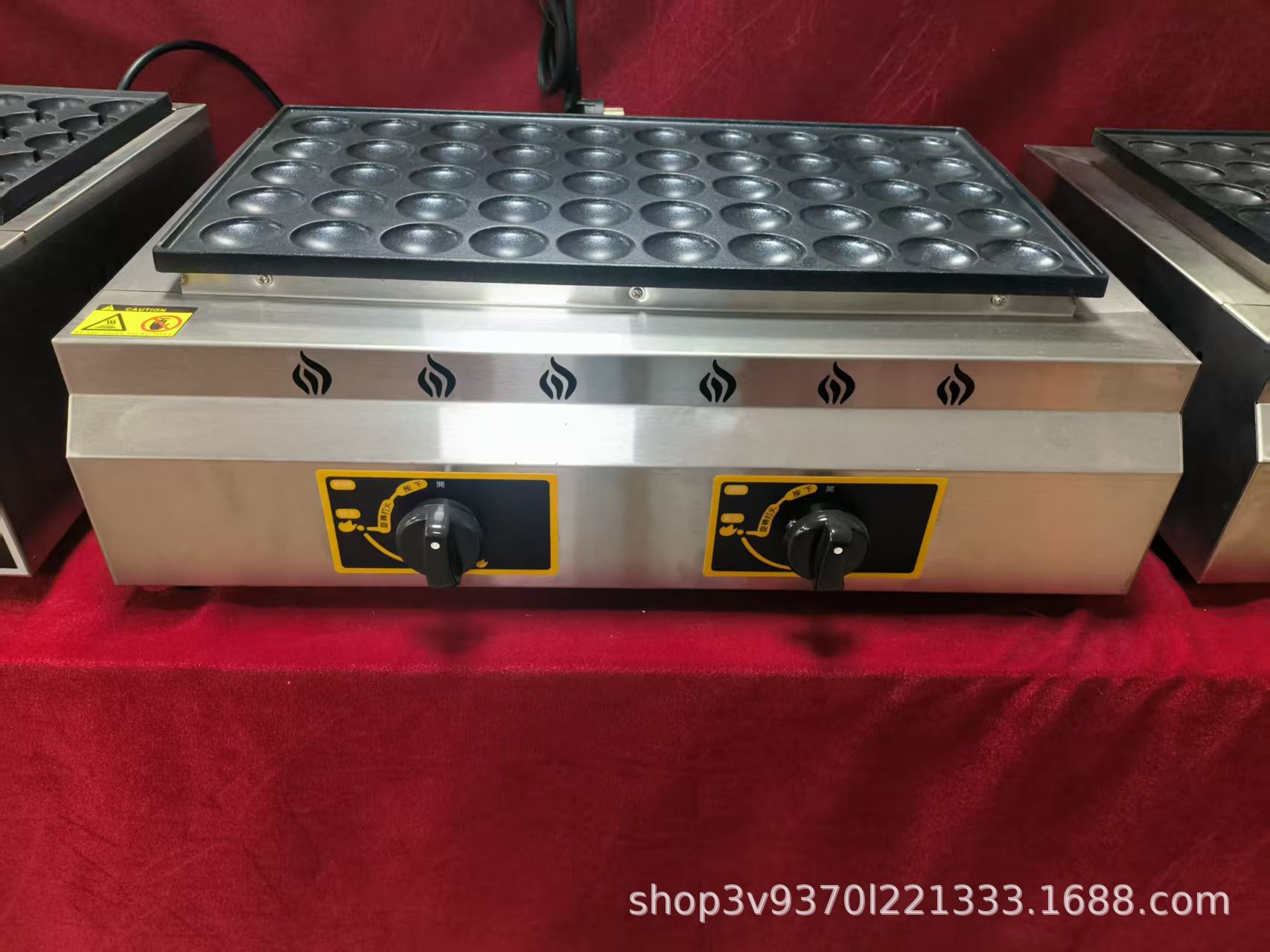 Ruichuang Commercial 25 hole Copper Causeway Pancake Burner Electric Gas 50 hole Japanese Copper Causeway Burner Circular Pancake Maker