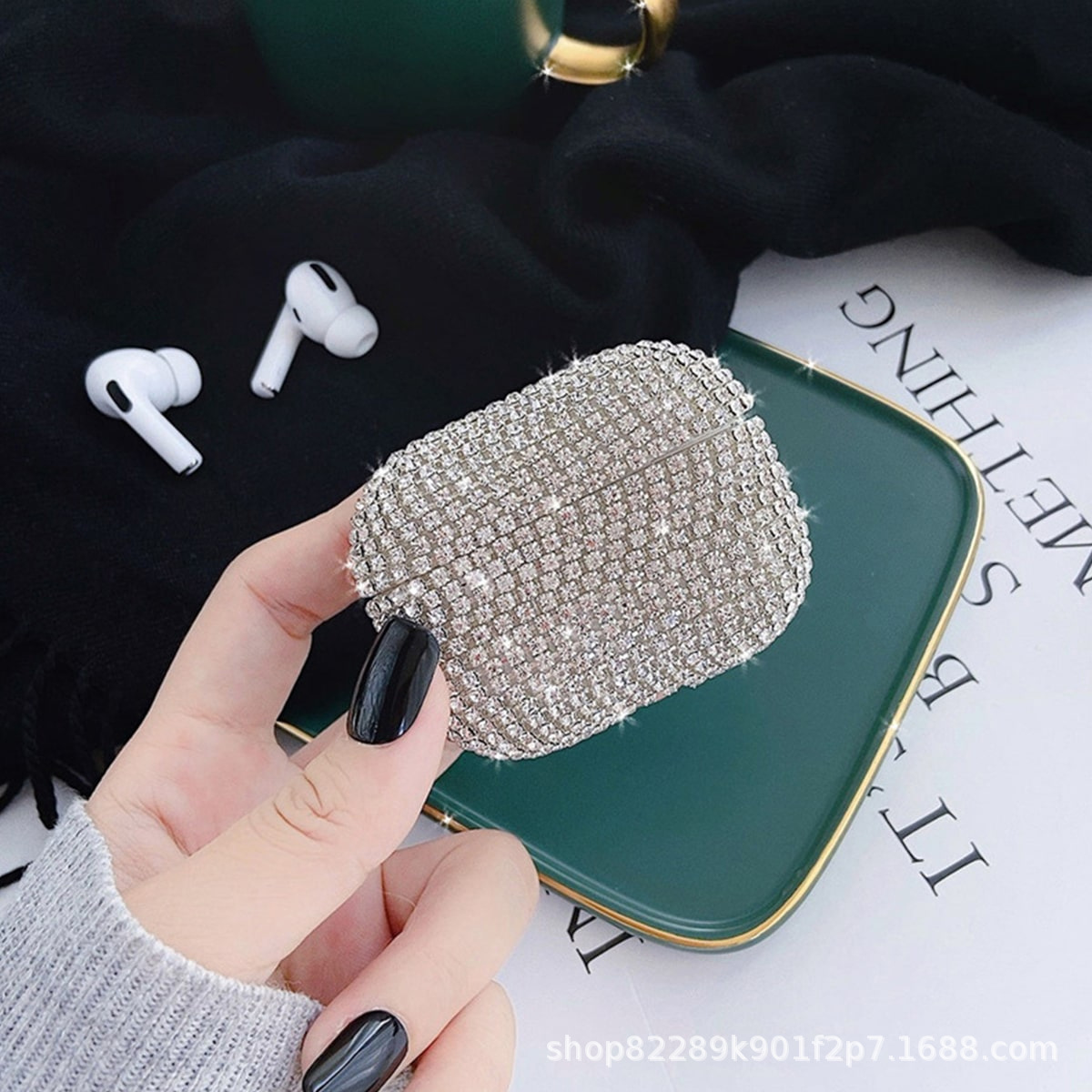 Suitable for Apple, Samsung, Huawei 4th generation diamond studded headphone case factory, PC hard case protective cover, TPU Pro 2nd generation