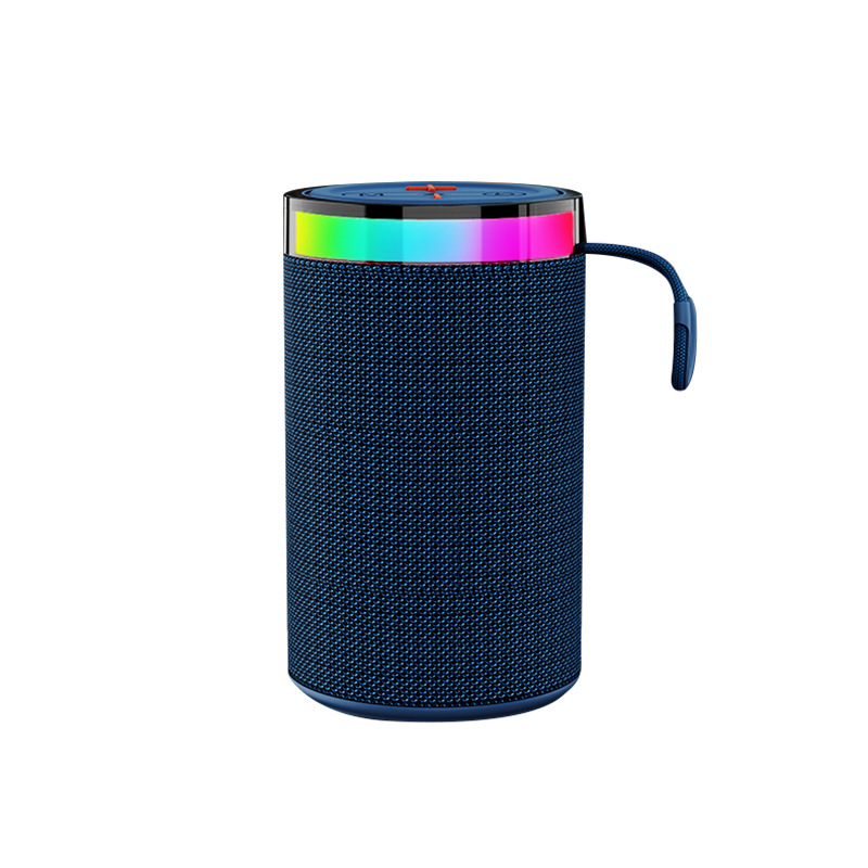 Портативная беспроводная колонка W16 с водозащитой и RGB-подсветкой