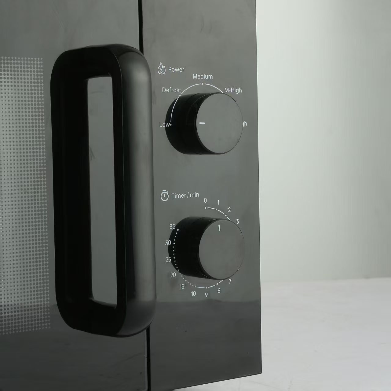 Микроволновая печь механическая D20MXP01-C60