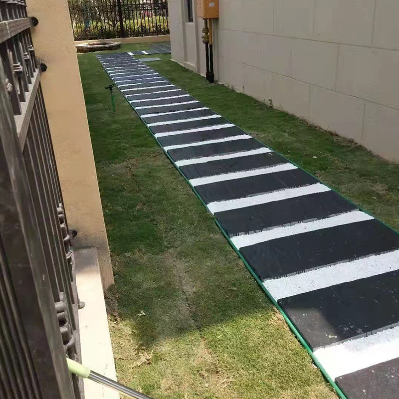 Стул-плита из синего сланца Bluestone Slab Step