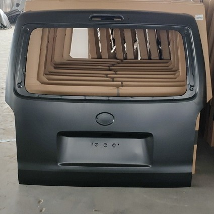 Подходит для автомобиля Toyota 05 Hiace с узким кузовом и низкой крышей, задняя дверь 67004-26600