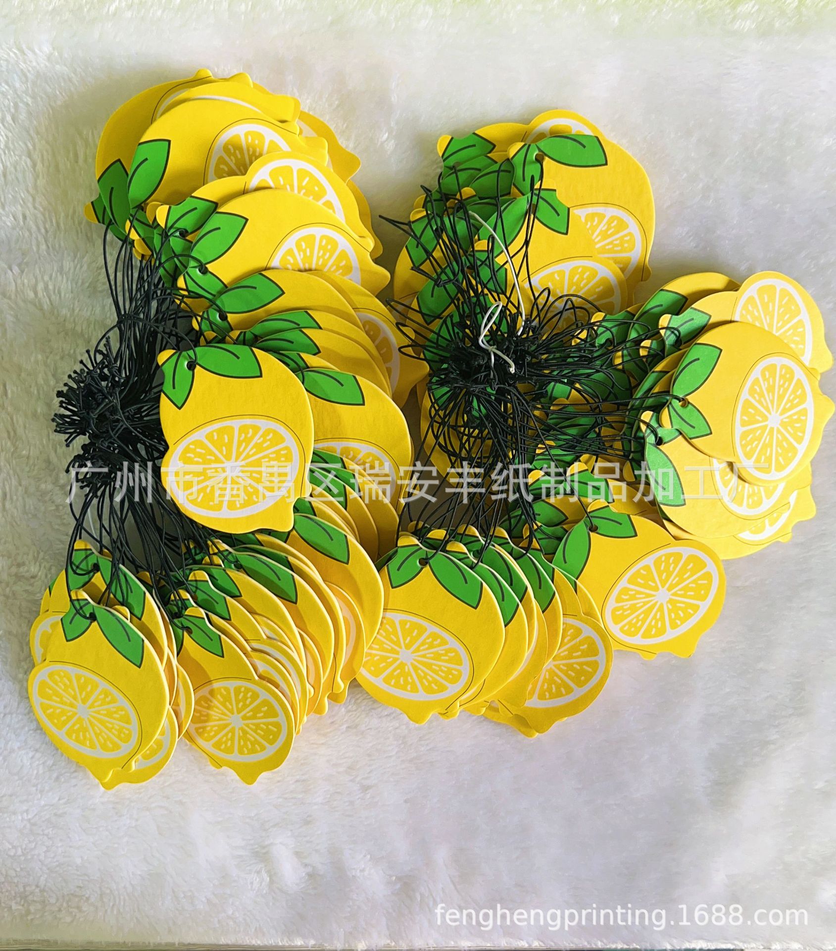 Подвеска для авто с легким ароматом, духи, аромотерапия, дезодорант, стойкий легкий аромат