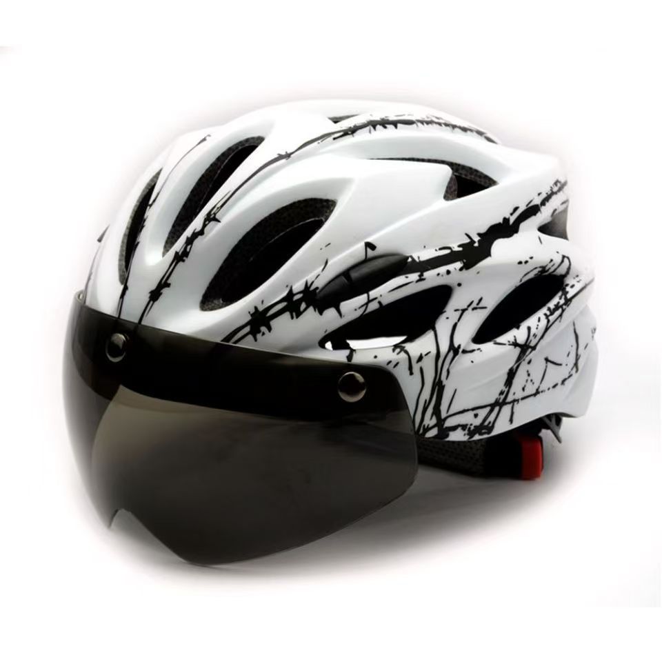 Wholesale cycling helmets for men and women, UV resistant mountain bike breathable safety helmets, factory stock, quick delivery support