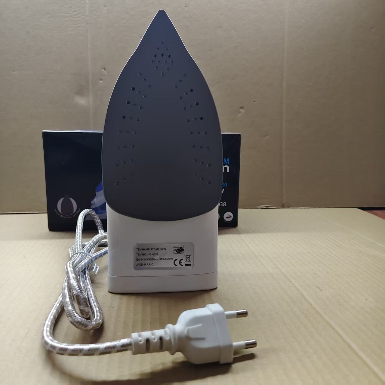 Паровой утюг HG-8038 с регулировкой температуры