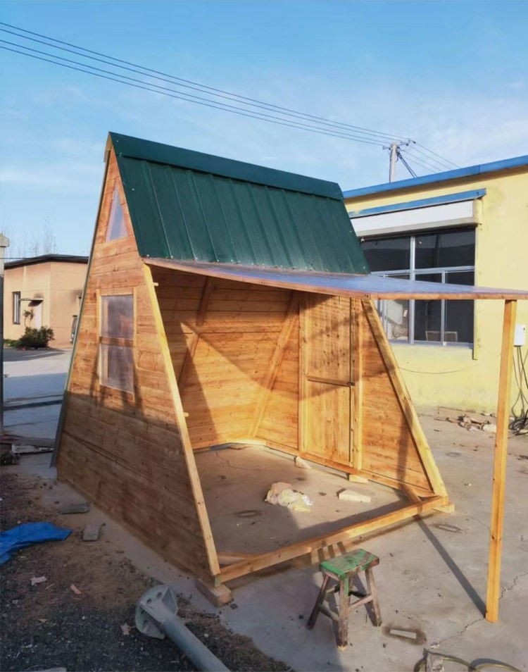 Internet famous scenic spots, farmhouses, homestays, wooden houses, mobile villas, outdoor children's anti-corrosion cabins, triangular treehouses