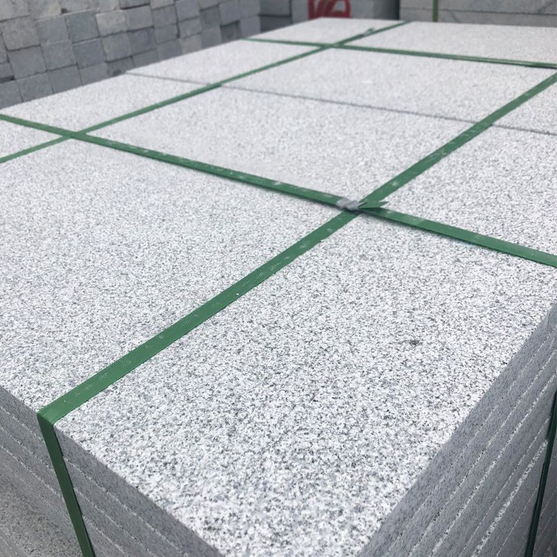 Бордюр гранитный из зеленого серого камня Gofu Stone
