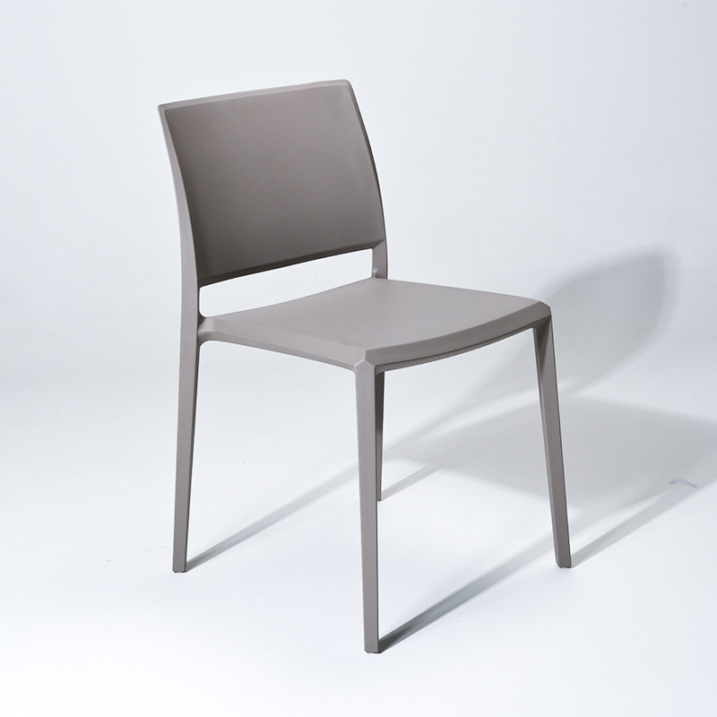 Nordic minimalist chairs can be stacked for home use, living rooms, hotels, kitchens, canteens, plastic backrests, dining chairs, and chairs