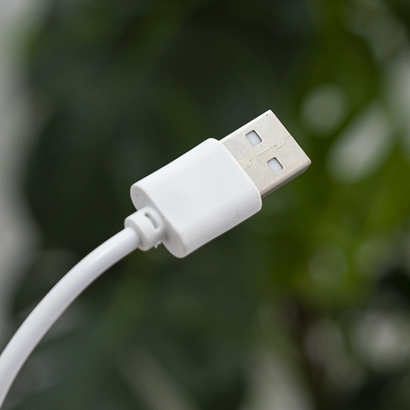 Зарядка USB с низким уровнем напряжения с двойным использованием маленького домашнего немого и больших ветроэнергетических домов мини -сетевой вентилятор шесть -лиф вентилятора