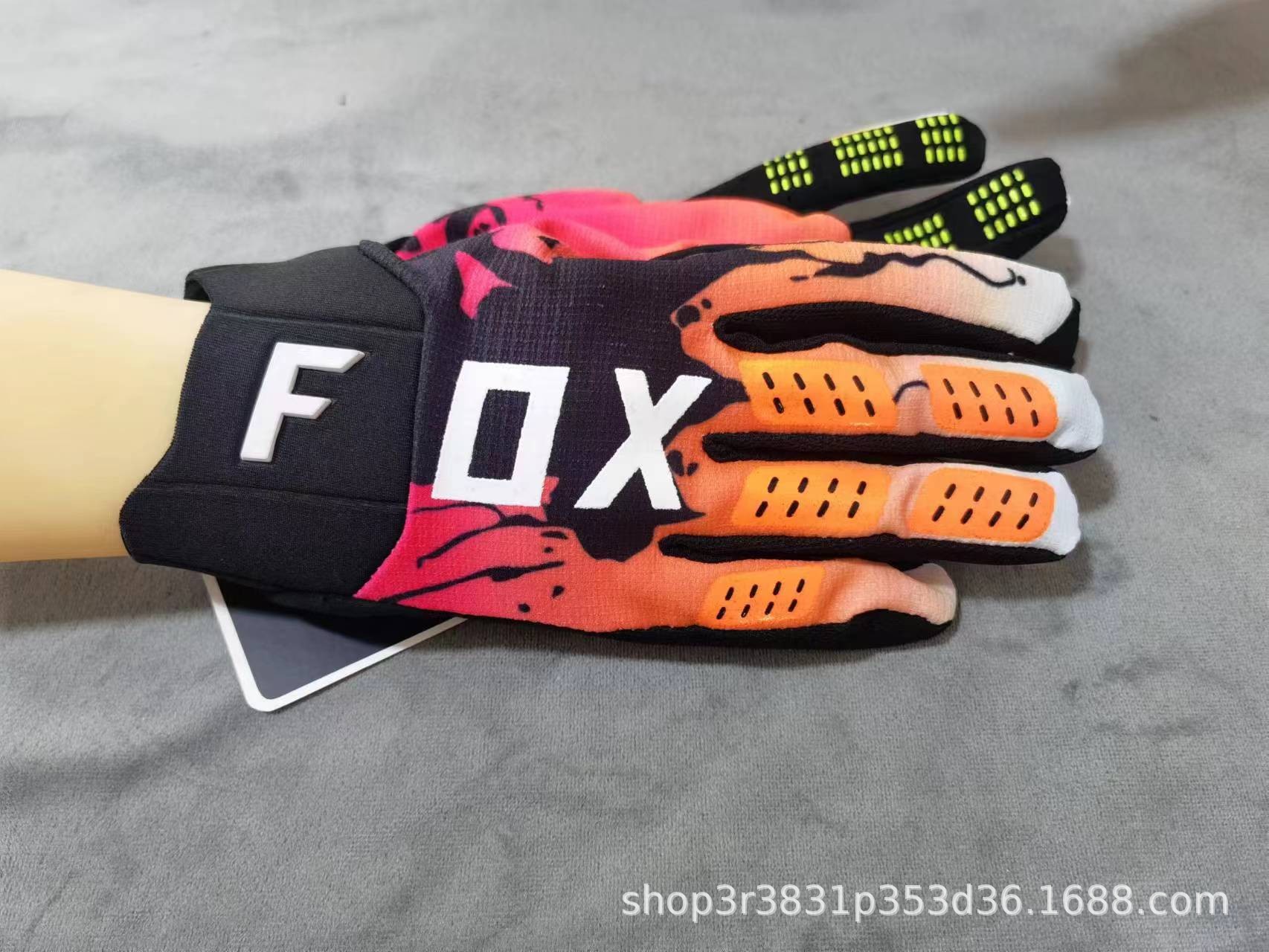 Full finger motorcycle riding, touchscreen gloves, outdoor wear-resistant, reflective, breathable, night riding, anti-skid protection
