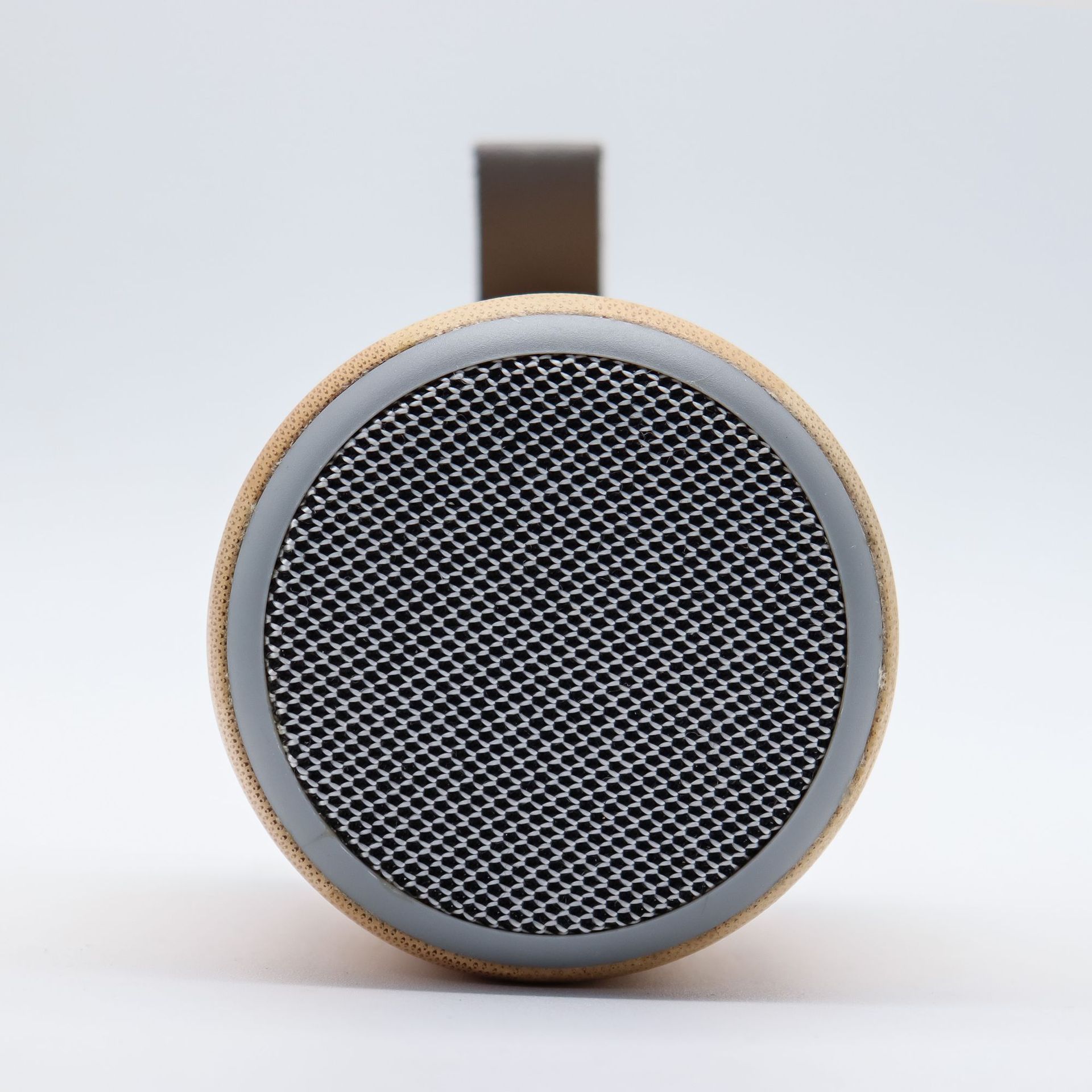 Беспроводной Bluetooth-динамик из бамбука Эко-серия