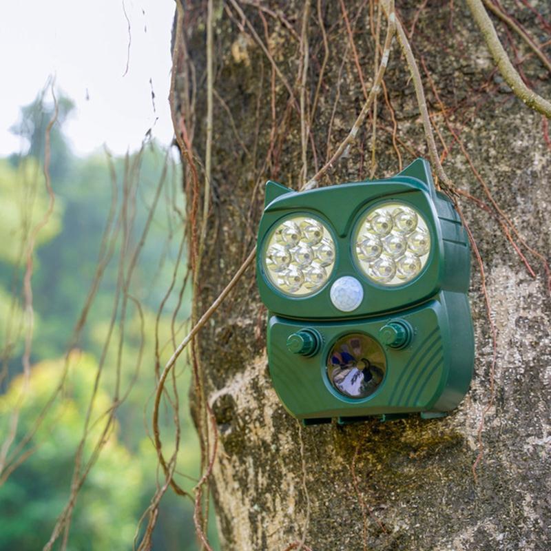 Outdoor waterproof solar ultrasonic drive for cats, dogs, birds, bats, snakes, yellow weasels, wild boars, animal farms, and other animals