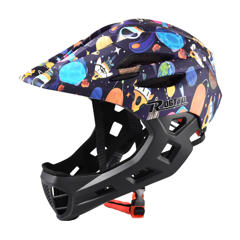 Children's helmet, bicycle CE testing, balance bike, scooter, boys' roller skating, full helmet, girls' protective gear, riding equipment