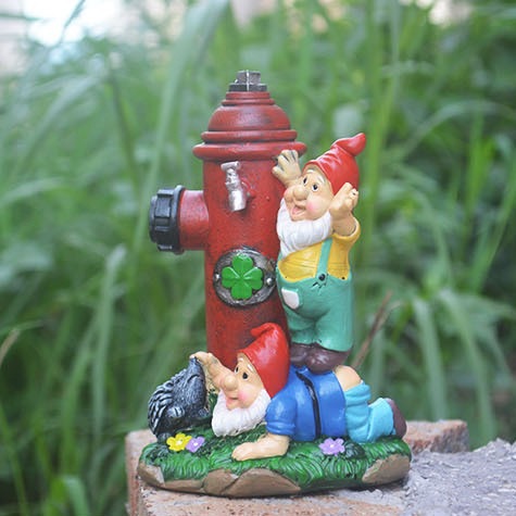 Cross border hot garden decoration, fire hydrant, dwarf resin ornament, outdoor courtyard, creative landscape sculpture, outdoor
