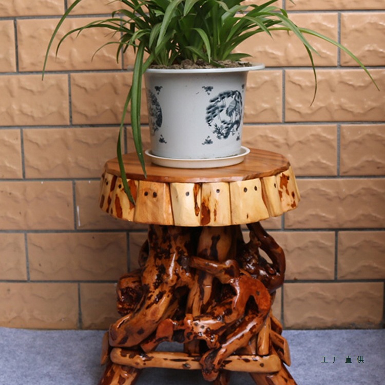 Подставка для цветов из резного корня Rhododendron