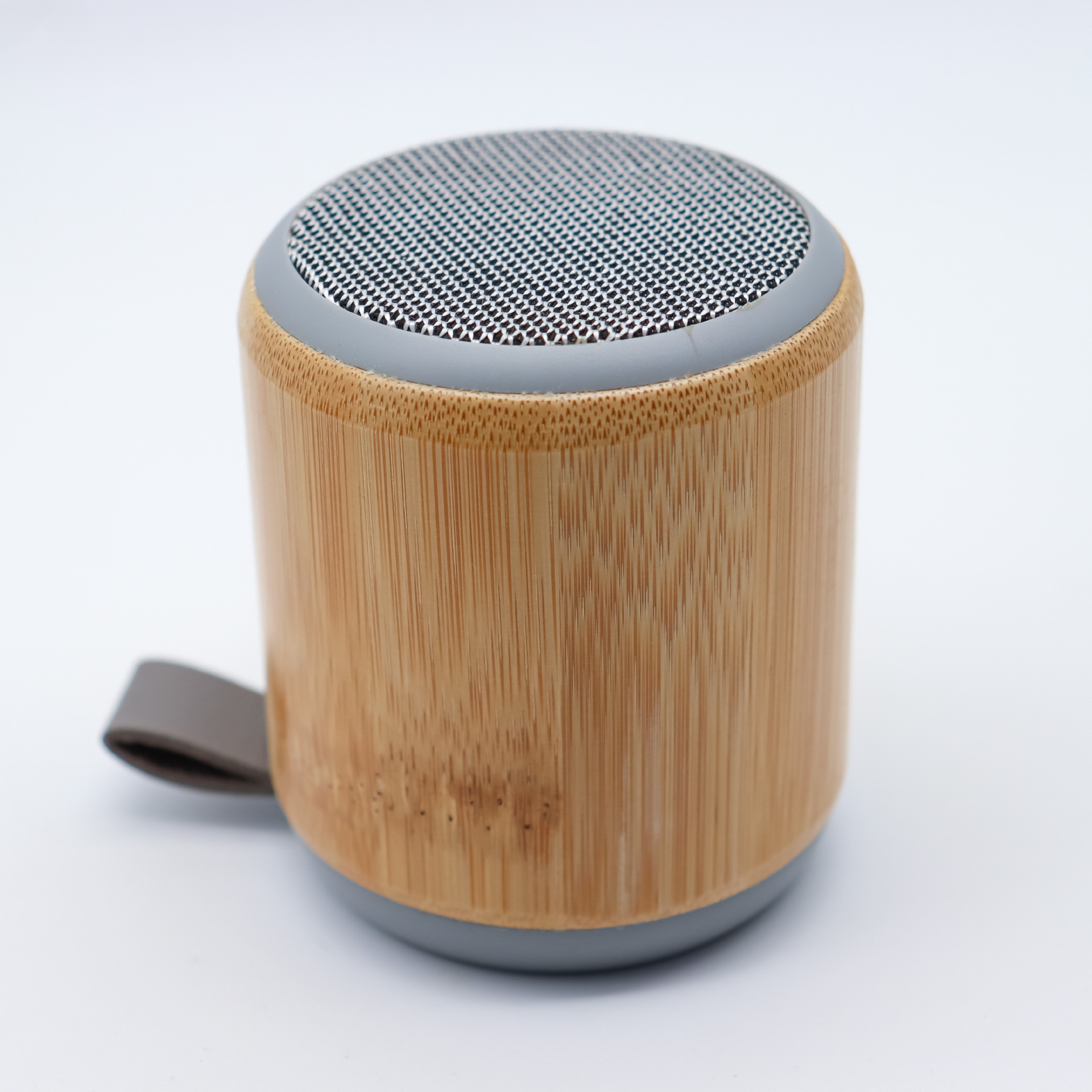 Беспроводной Bluetooth-динамик из бамбука Эко-серия