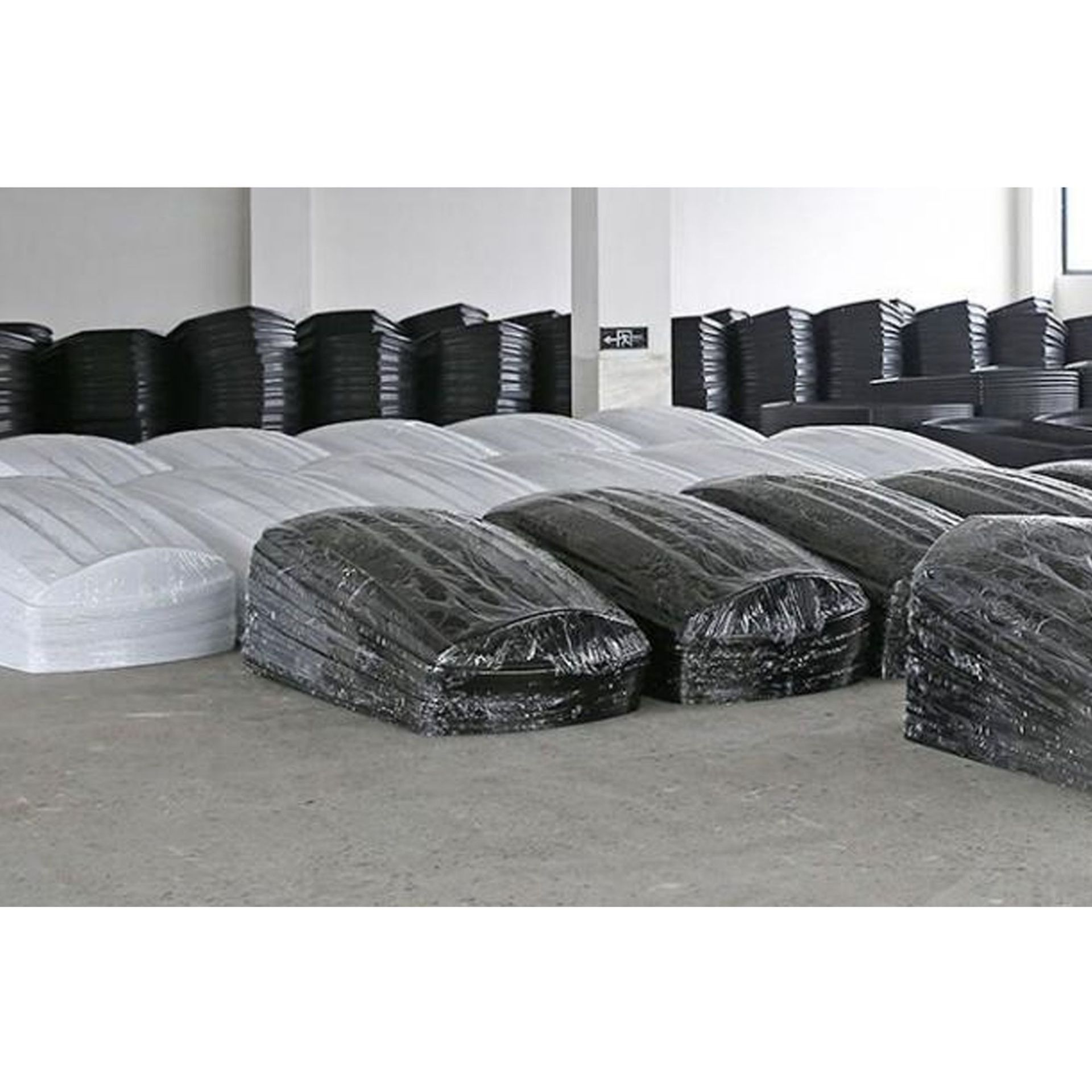 Wuling Roof Suitcase Wuling E5 Starry Starlight Roof Croass Crossbar Crossbar Luggage Rack подходит для всех транспортных средств