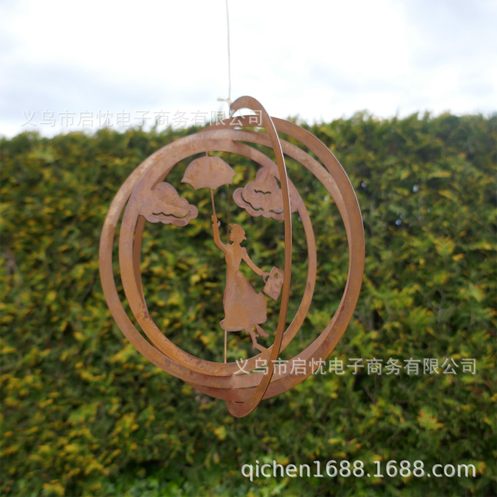 Factory direct sales supply Amazon independent station rusty metal wind chimes 3D heart wind chimes garden outdoor decoration