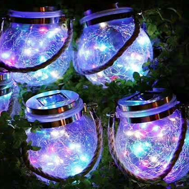 Solar powered cracked lights, outdoor courtyard gardens, internet famous small courtyard landscaping, balcony atmosphere decoration, hanging tree lights