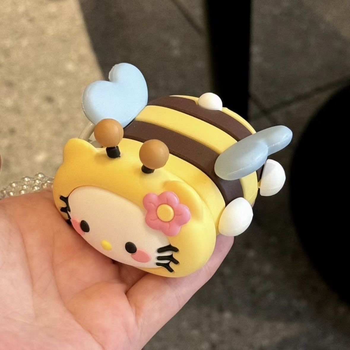 卡通拉布布包包适用airpods4代保护套二代3代pro2苹果蓝牙耳机壳