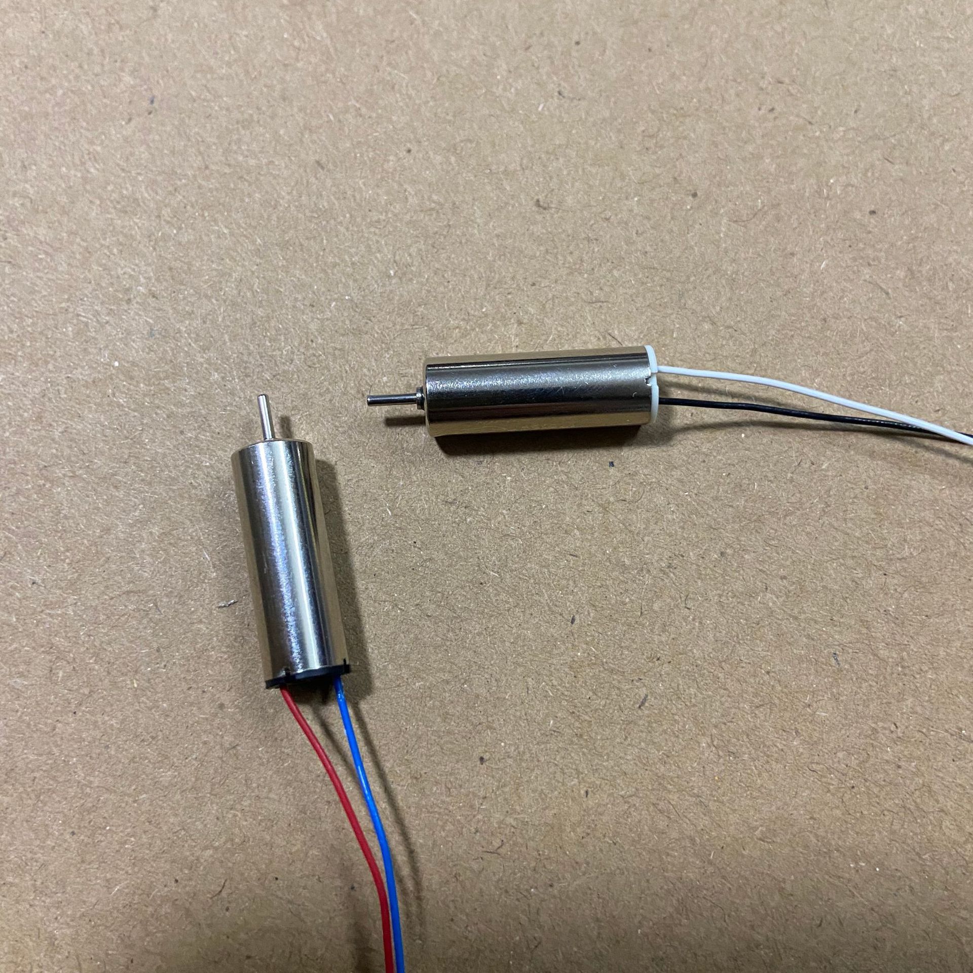 720空心杯高速3.7V 50000转四轴飞行器航模电机马达720微型小马达