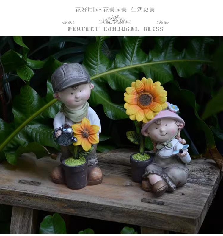 Balcony Cute Garden Doll Ornament Courtyard Home Cartoon Countryside Style Boy and Girl Resin Decorations Desktop
