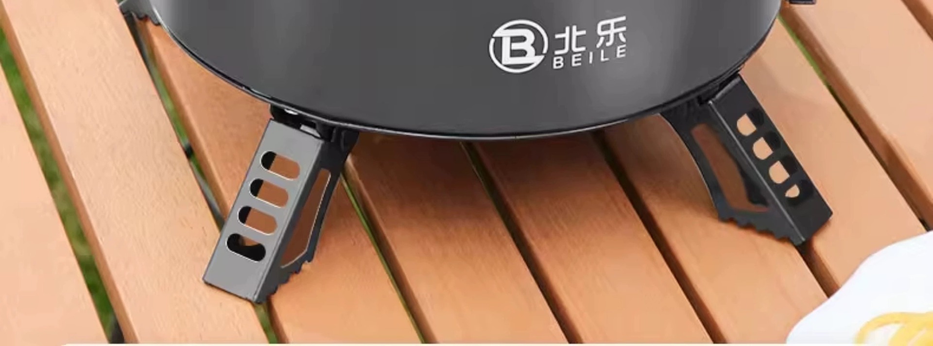 Card stove, outdoor portable tea stove, camping and picnicking equipment, complete set of gas stove, stove, detachable new model