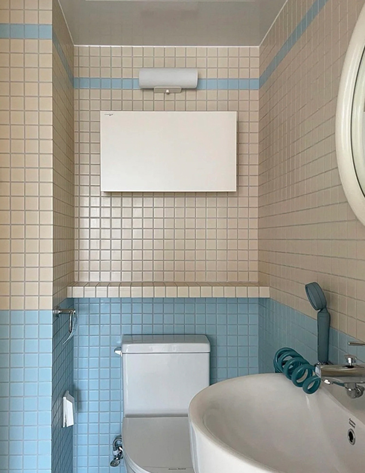 Sky blue checkered mosaic tiles, Japanese style bathroom, kitchen, bathroom wall tiles, creamy beige square tiles