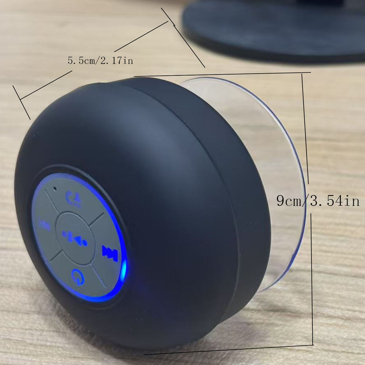 Портативная водонепроницаемая Bluetooth-колонка с подсветкой и присоской