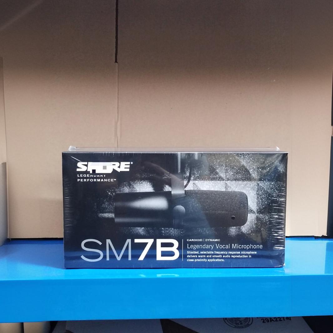 Динамический студийный микрофон SM7B (Сучжоуская версия)