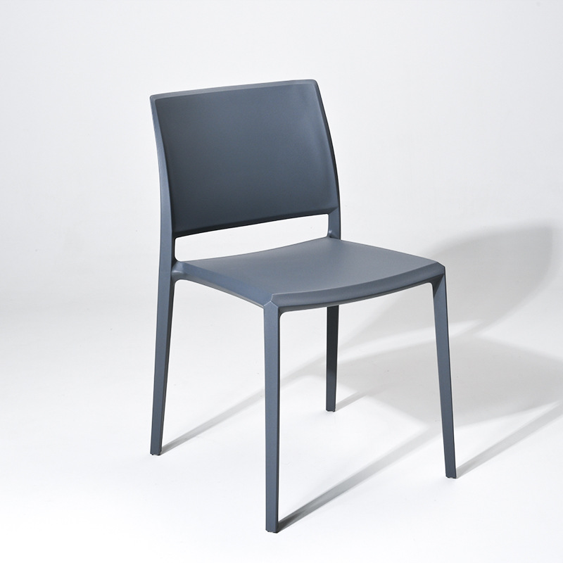 Nordic minimalist chairs can be stacked for home use, living rooms, hotels, kitchens, canteens, plastic backrests, dining chairs, and chairs
