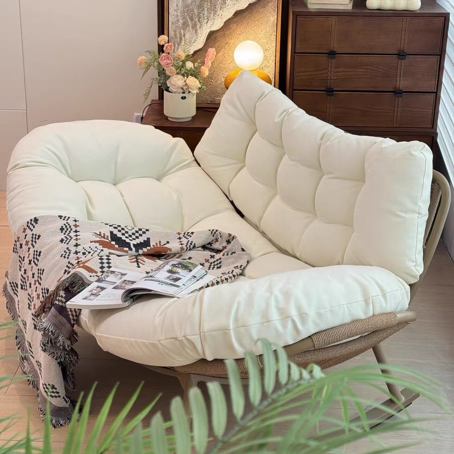 Качалка-диван для двоих в форме ракушки