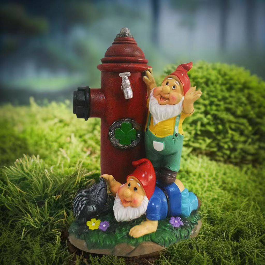 Cross border hot garden decoration, fire hydrant, dwarf resin ornament, outdoor courtyard, creative landscape sculpture, outdoor
