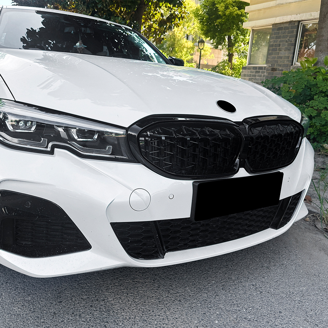 Подходит для BMW 3 серии G20 G21 G28 начала 2019-2022 гг., модификация решетки радиатора со звездной лентой и средней решеткой.