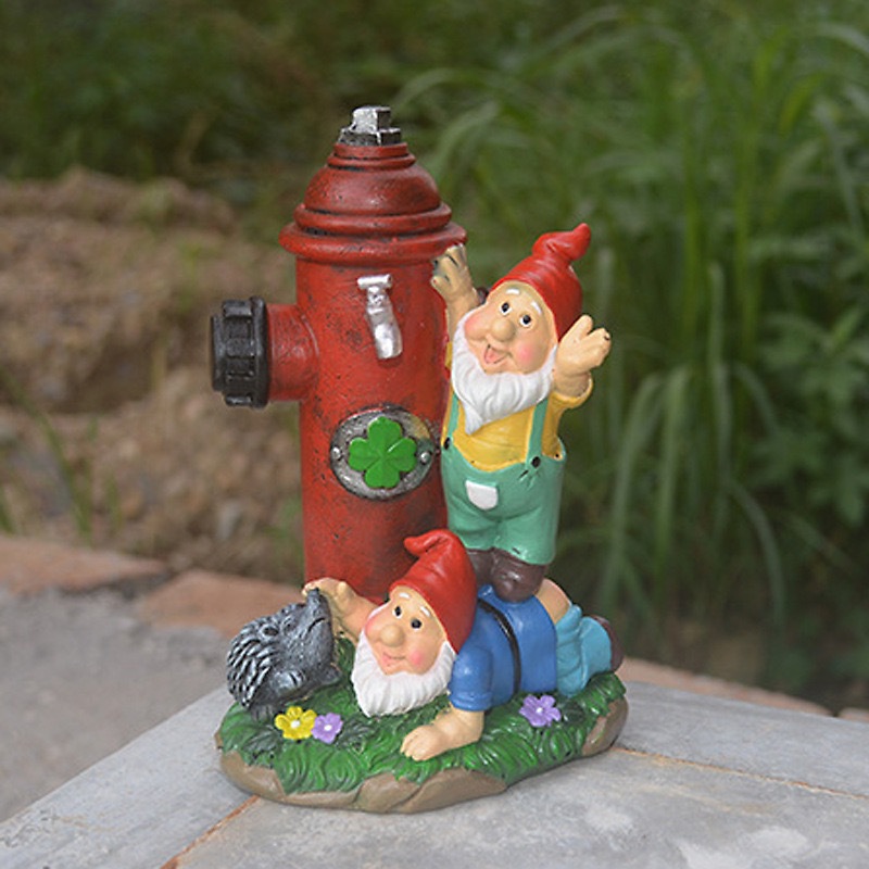 Cross border hot garden decoration, fire hydrant, dwarf resin ornament, outdoor courtyard, creative landscape sculpture, outdoor