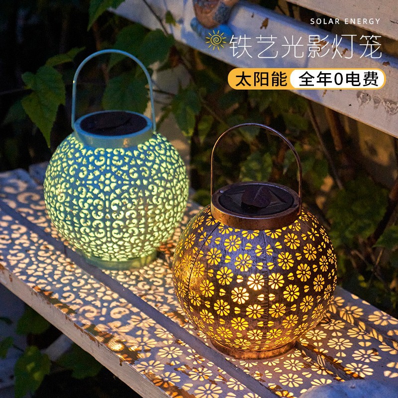 Solar powered ice hockey ground lamp, lawn plug-in lamp, outdoor courtyard garden, step atmosphere decoration, LED crack light