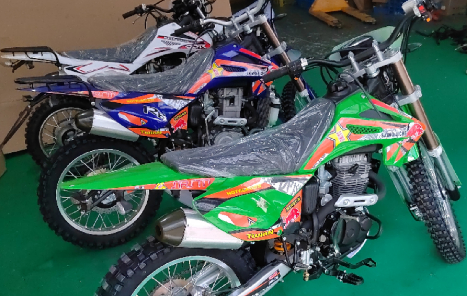 Мотоцикл кроссовый Qifu R8 250CC
