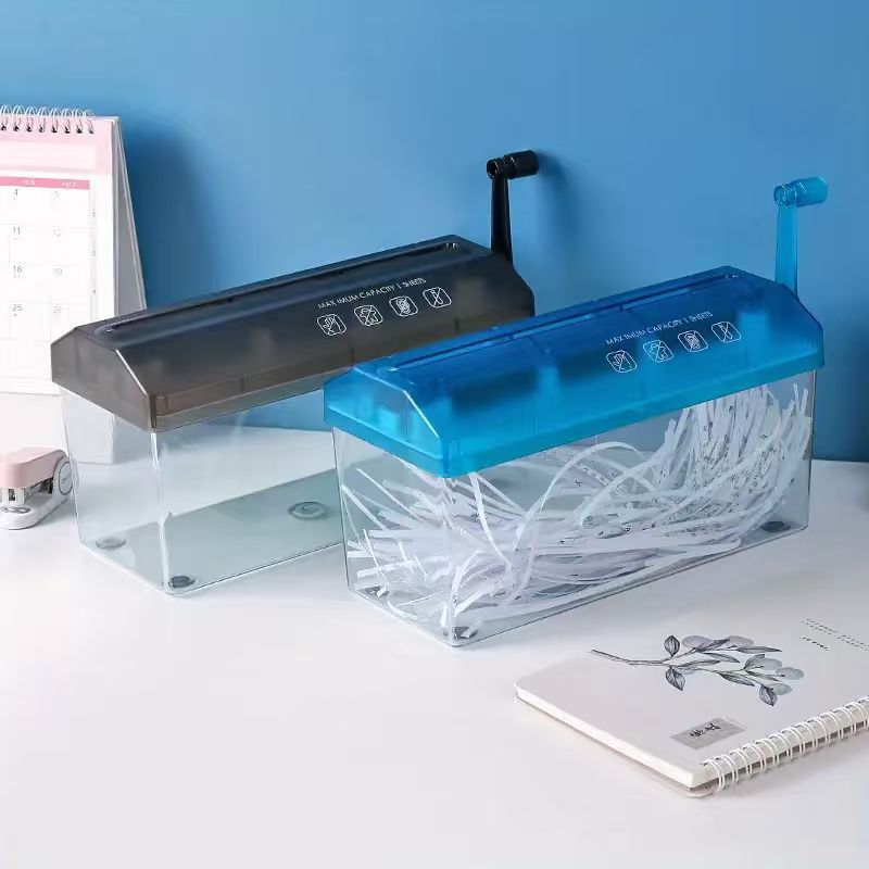 Manual shredder for office mini home use, manual small paper shredding tool, hand cranked A4 paper shredder