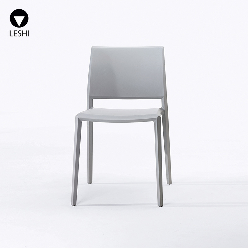 Nordic minimalist chairs can be stacked for home use, living rooms, hotels, kitchens, canteens, plastic backrests, dining chairs, and chairs