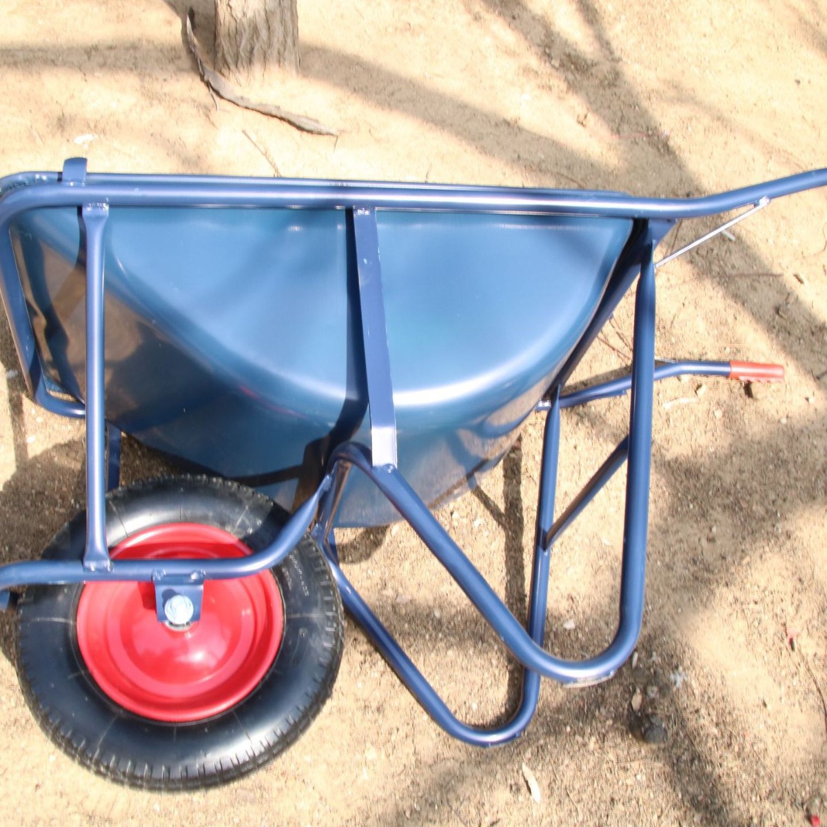 Unicycle, deep bucket, agricultural household small cart, construction site bulldozer, lightweight garbage handling, small bucket handcart