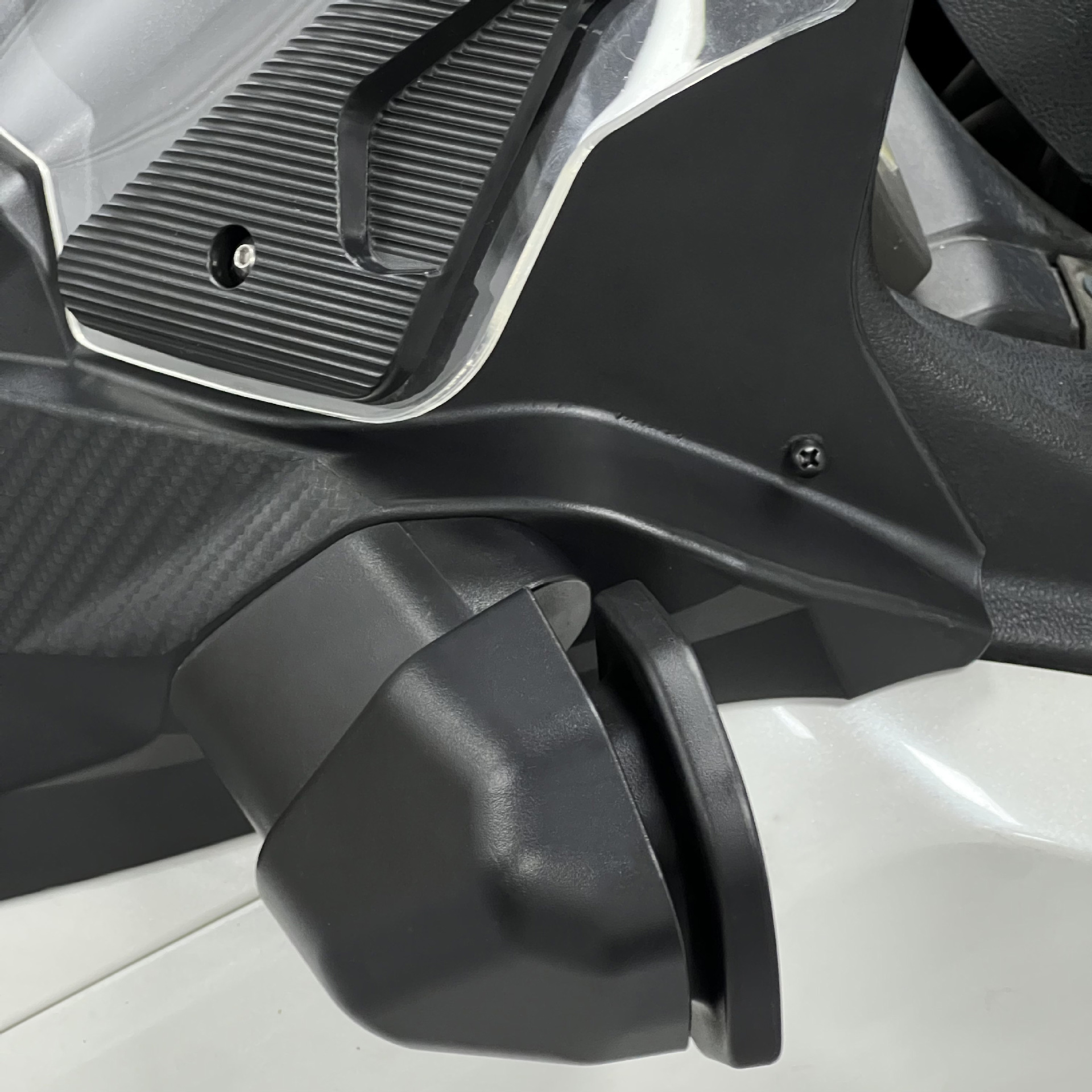 Подходит для модифицированного ветрового стекла Yamaha NMAX155 перед декоративным покрытием ветрового стекла