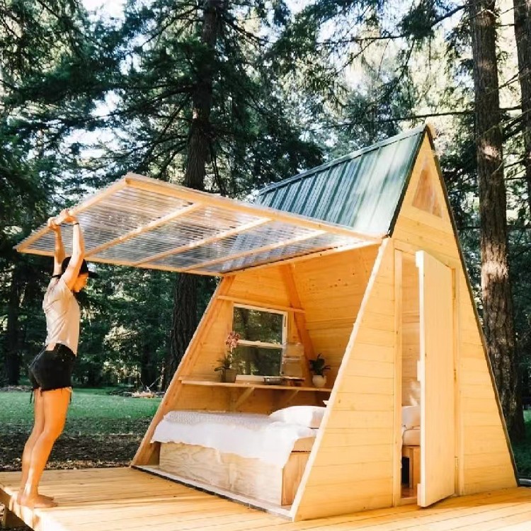 Internet famous scenic spots, farmhouses, homestays, wooden houses, mobile villas, outdoor children's anti-corrosion cabins, triangular treehouses
