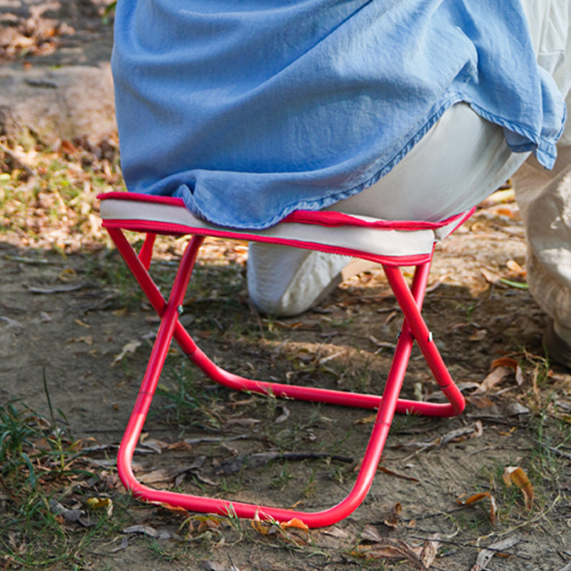 Manufacturer's straight folding stool, high-speed rail, subway, travel, portable stool, outdoor camping, barbecue, fishing, ponza