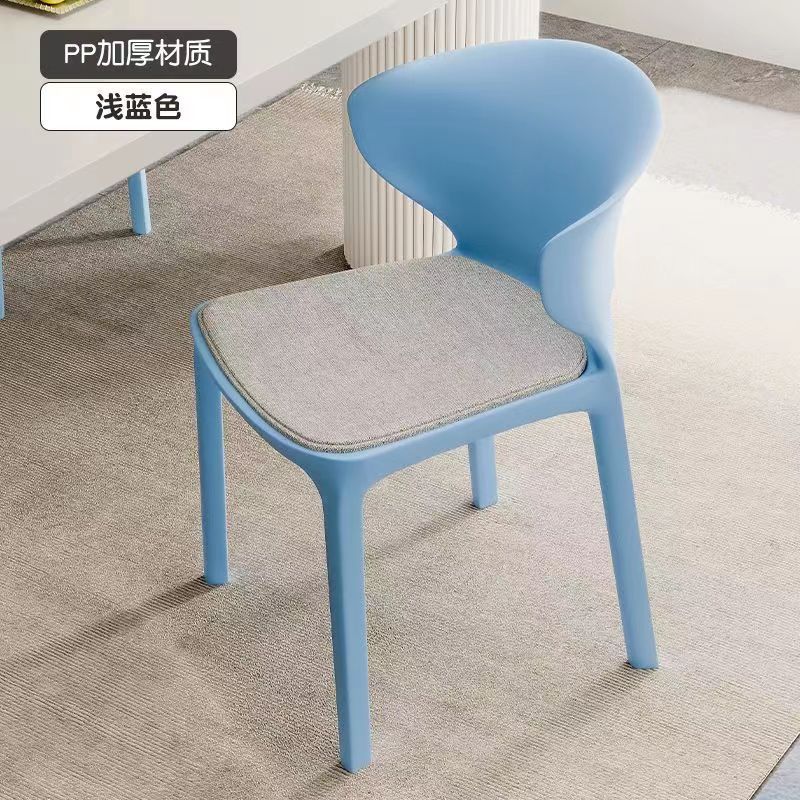 Modern minimalist dining chairs, household chairs, cow horn chairs, plastic chairs, leisure chairs, thickened adult backrest plastic chairs