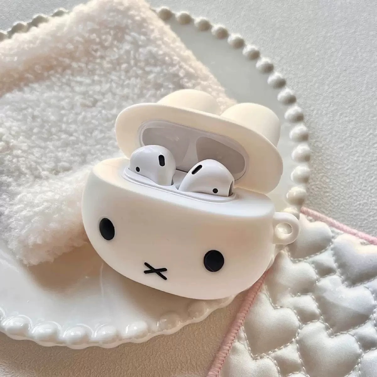 2025 new cartoon earphone protective case suitable for Apple Airpods pro3 Bluetooth earphone soft shell anti