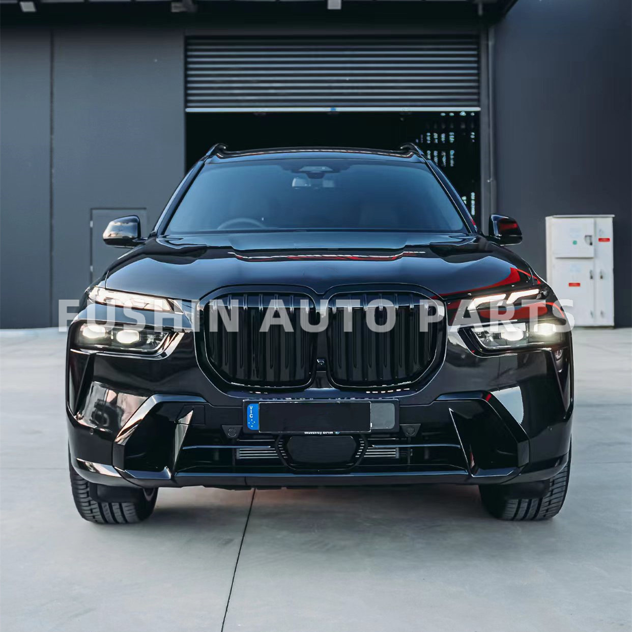 Подходит для BMW New X7 G07 Модифицированный модифицированный декоративный бампер передней поверхности в средней сети в решетке 2023-on-on