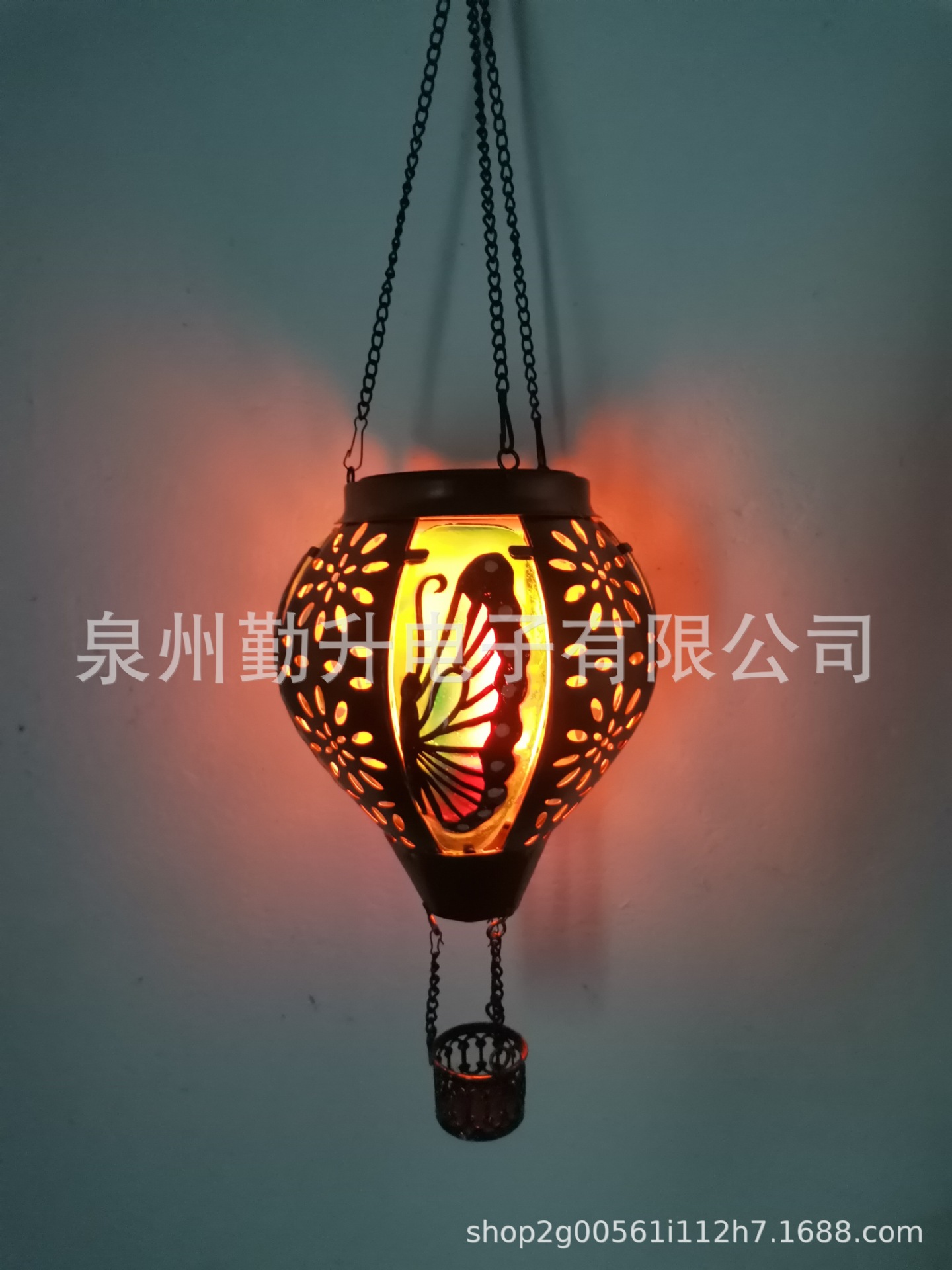 新款太阳能热气球灯水滴灯户外铁艺玻璃吊灯跨境花园装饰灯庭院灯